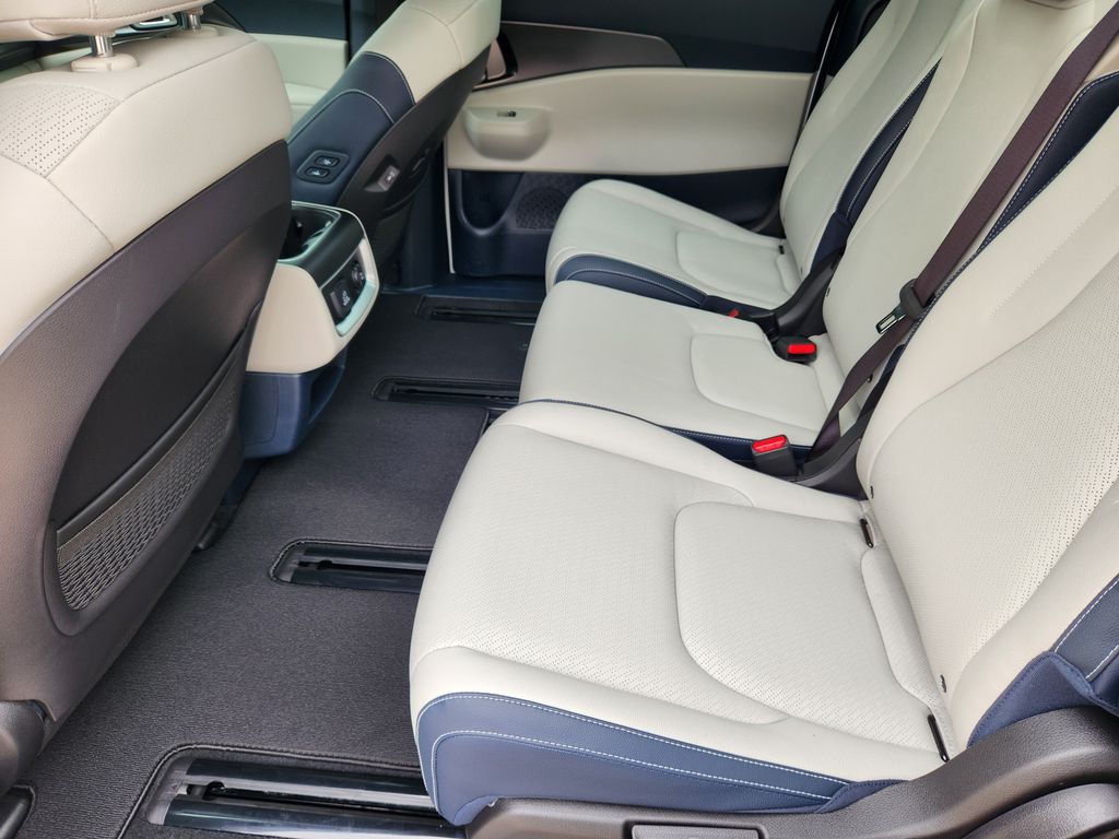 car-gallery-24