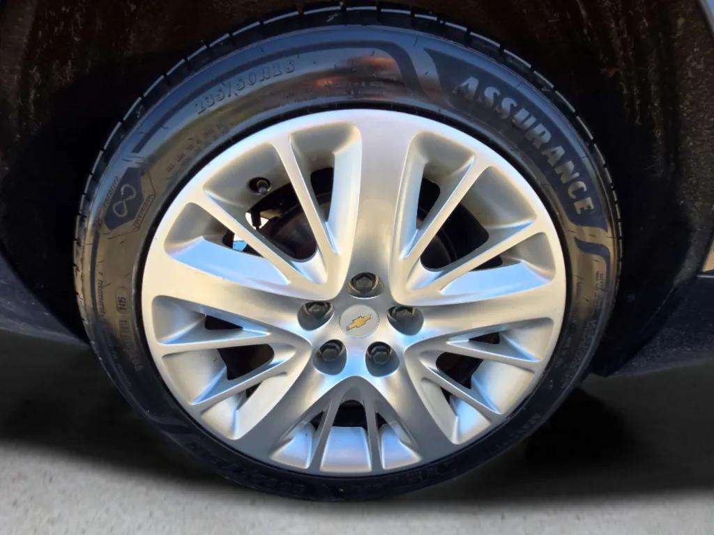 Used 2016 Blue Velvet Metallic Chevrolet LS image 28