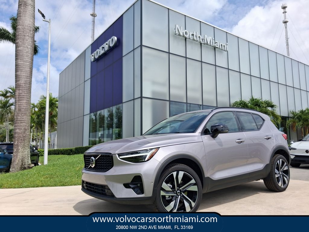 2026 Volvo XC40 Ultra