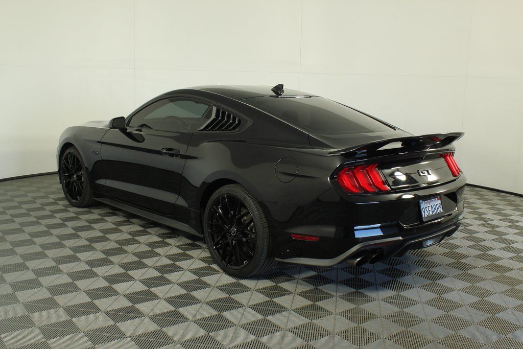 Thumbnail: 2022 Ford Mustang - 6