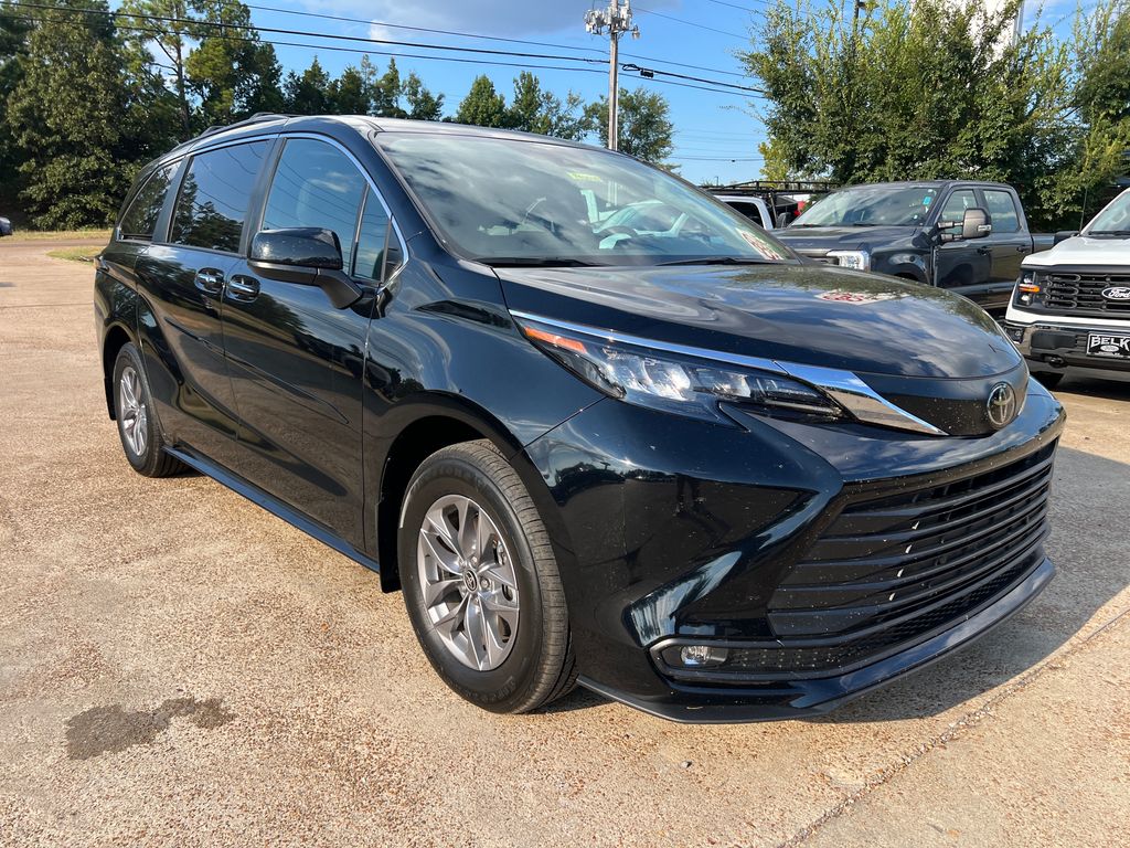 Midnight Black Metallic 2026 Toyota Sienna Minivan All-Wheel Drive Continuously Variable Transmission