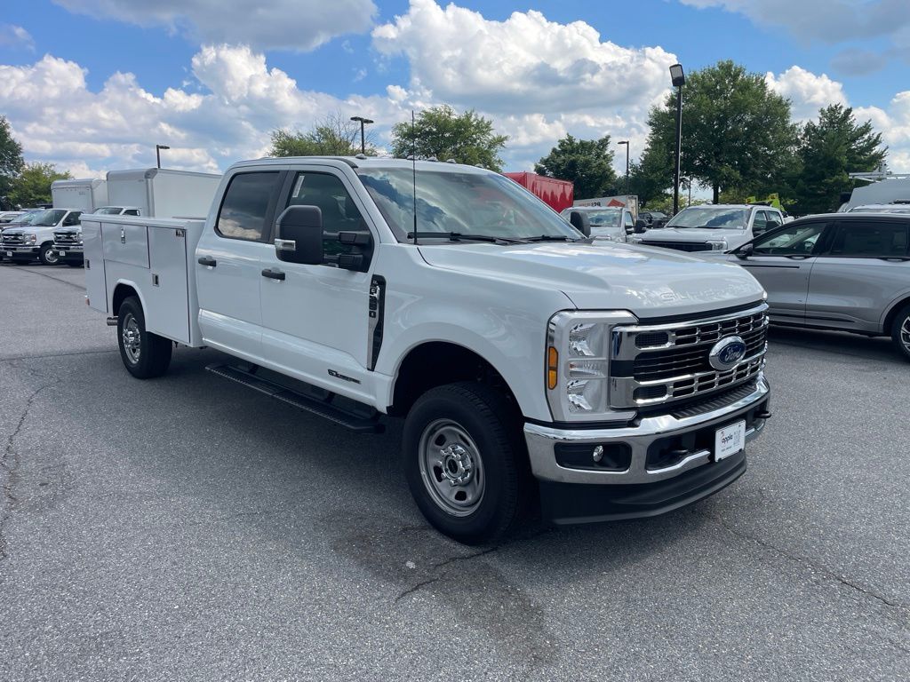 2026 Ford F-350 Chassis XL