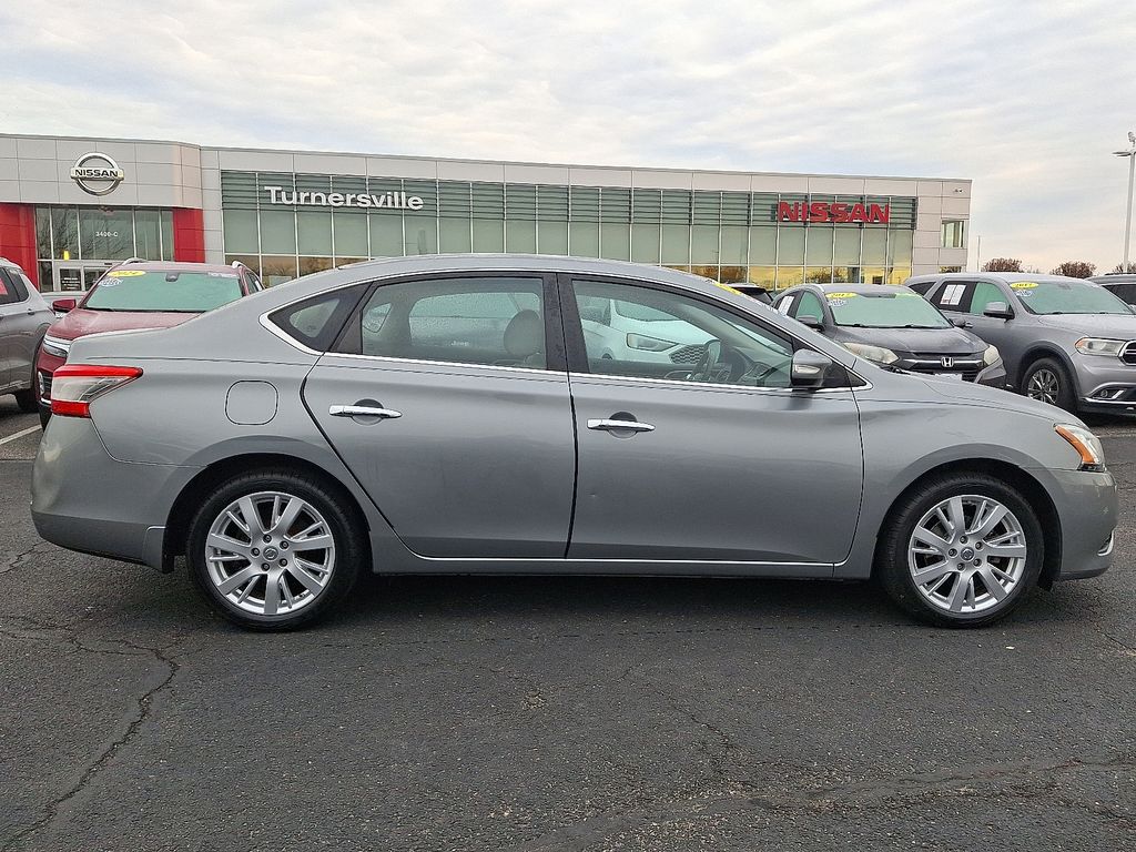 Thumbnail: 2013 Nissan Sentra - 7