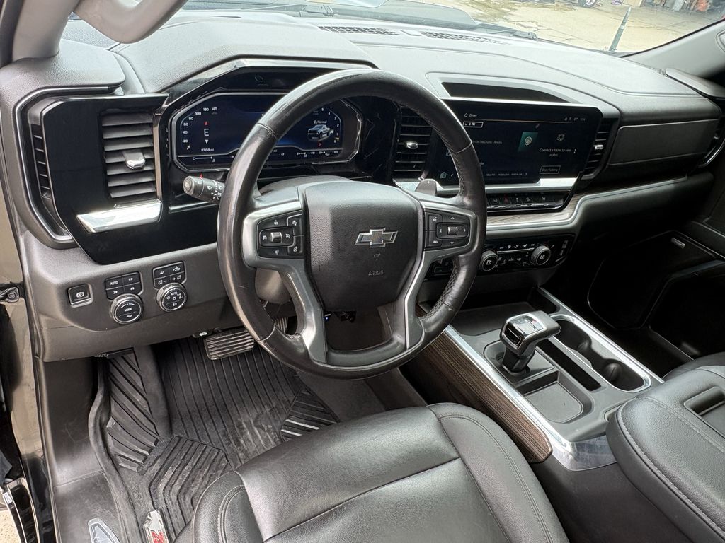 2022 Chevrolet Silverado 1500 LT Trail Boss - 10