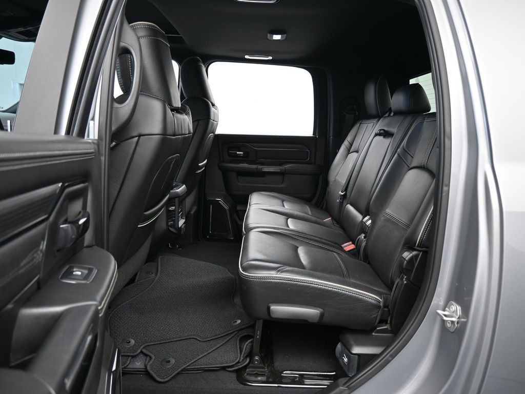 Used 2024 Billet Silver Metallic Clearcoat Ram Limited image 29