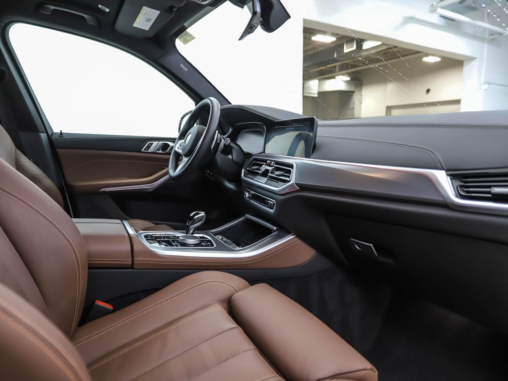 2022 BMW X5 xDrive40i 30