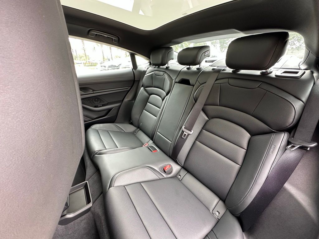 Thumbnail: 2023 Porsche Taycan - 32