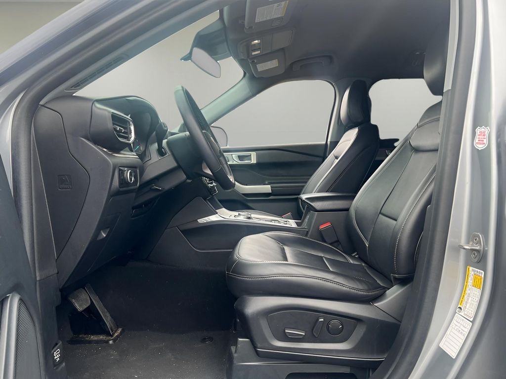 2023 Ford Explorer Limited - Photo 15