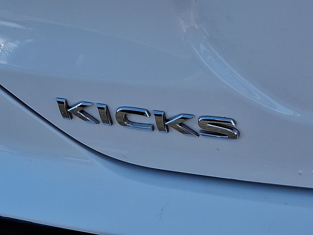 Thumbnail: 2021 Nissan Kicks - 30