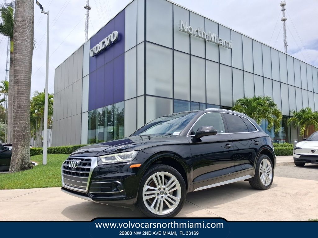 2018 Audi Q5 2.0T quattro S tronic Prestige's photo