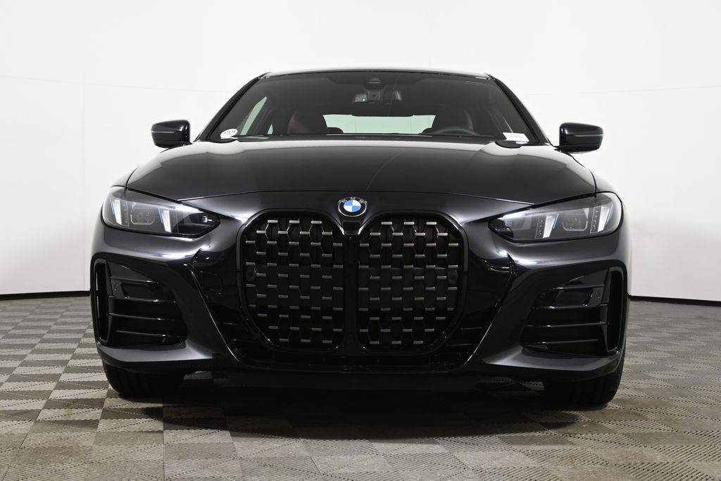 Thumbnail: 2026 BMW 4 Series - 10