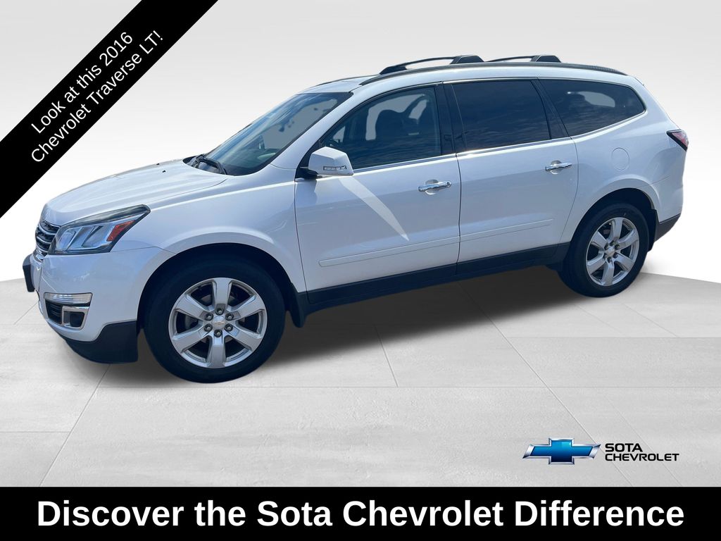 White (Iridescent Pearl Tricoat) 2016 Chevrolet Traverse 1LT AWD SUV / Crossover All-Wheel Drive 6-Speed Automatic