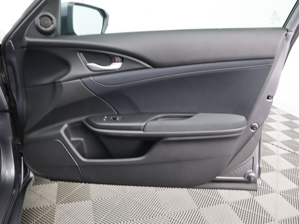 Thumbnail: 2019 Honda Insight - 25