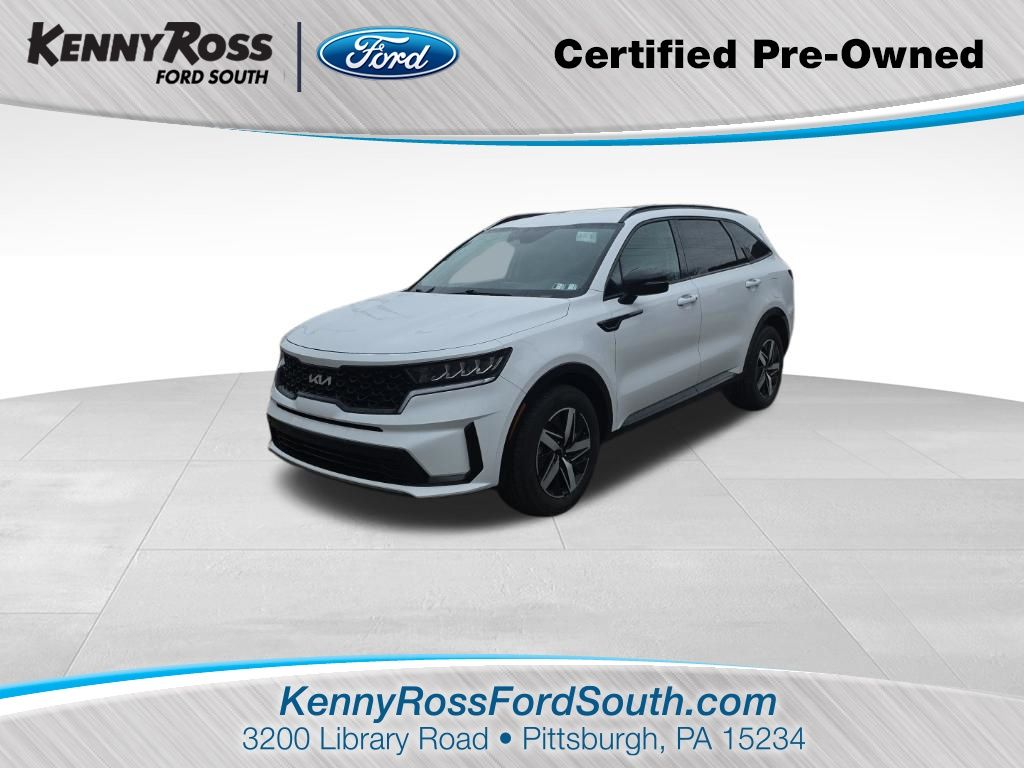 2022 Kia Sorento S FWD