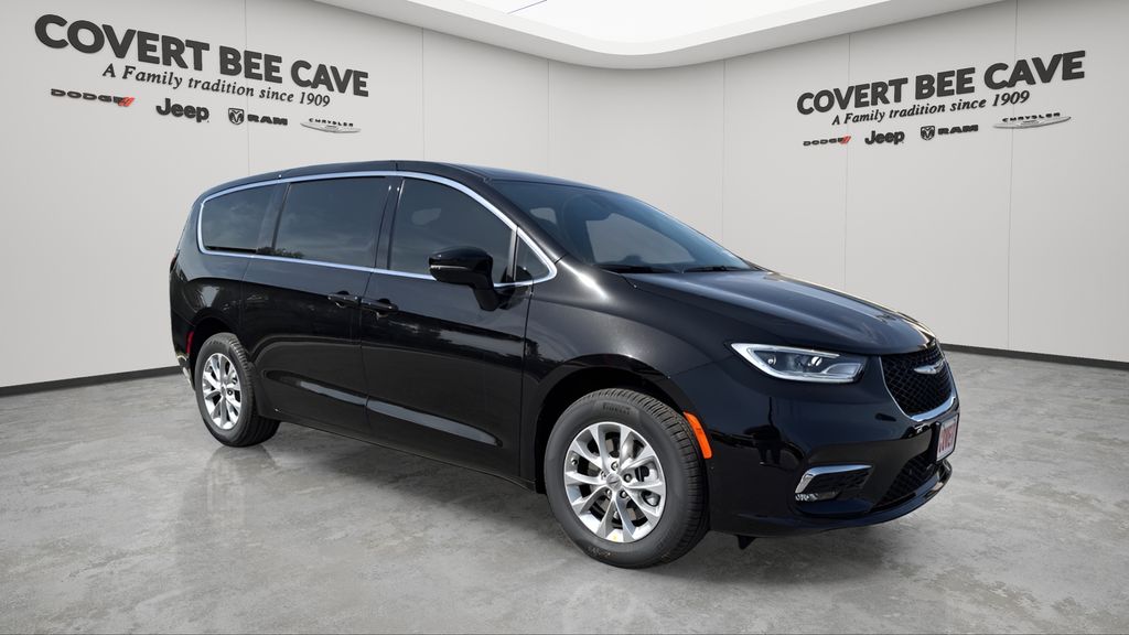 New Car 2025 Chrysler Pacifica  For Sale Under $40,000 In Austin, Texas