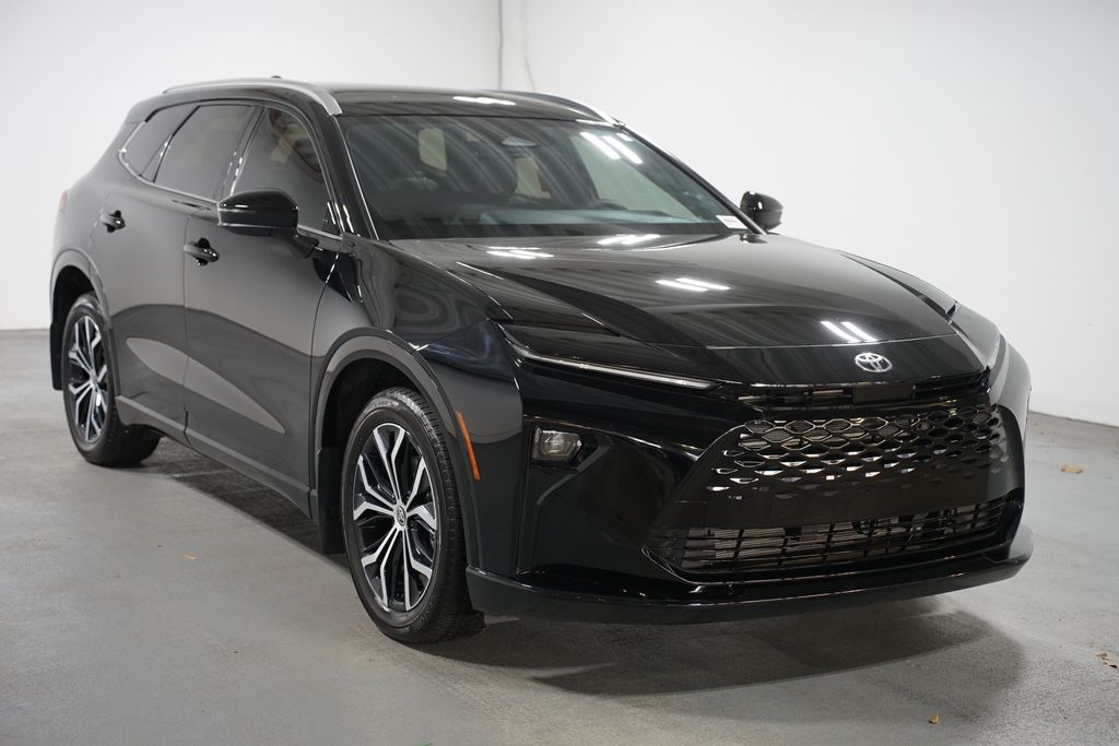 Thumbnail: 2025 Toyota Crown Signia - 3