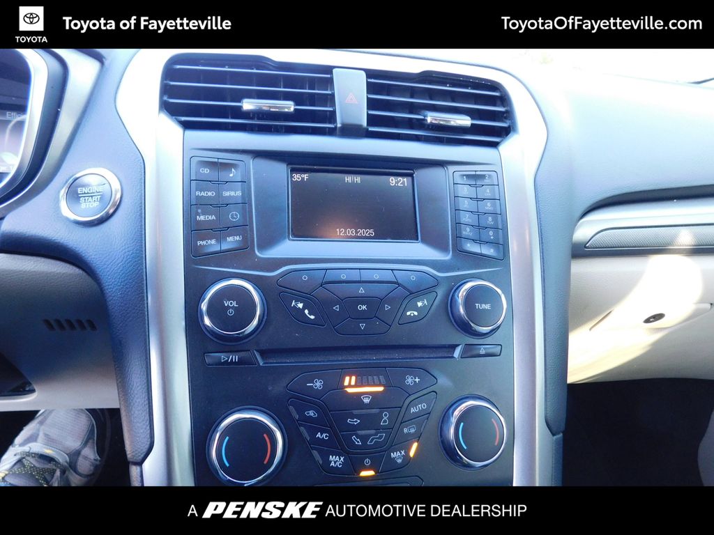 Thumbnail: 2018 Ford Fusion - 9