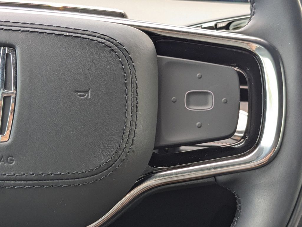 2025 Lincoln Nautilus Hybrid Premiere