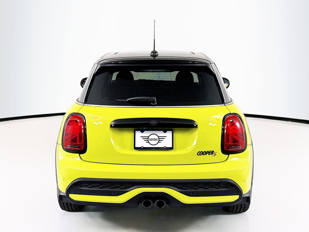 Thumbnail: 2024 MINI Cooper - 6