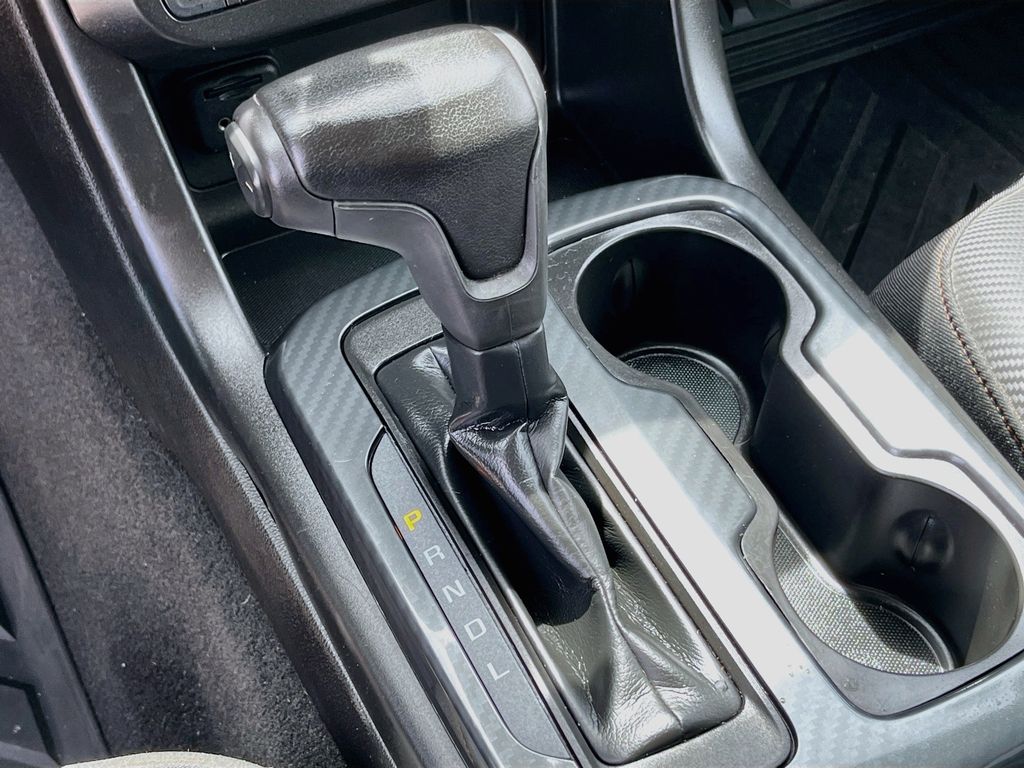 2021 GMC Canyon AT4 w/Leather White at AutoSavvy Houston Northwest