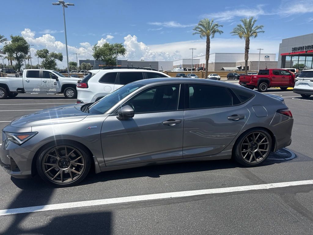Thumbnail: 2023 Acura Integra - 7