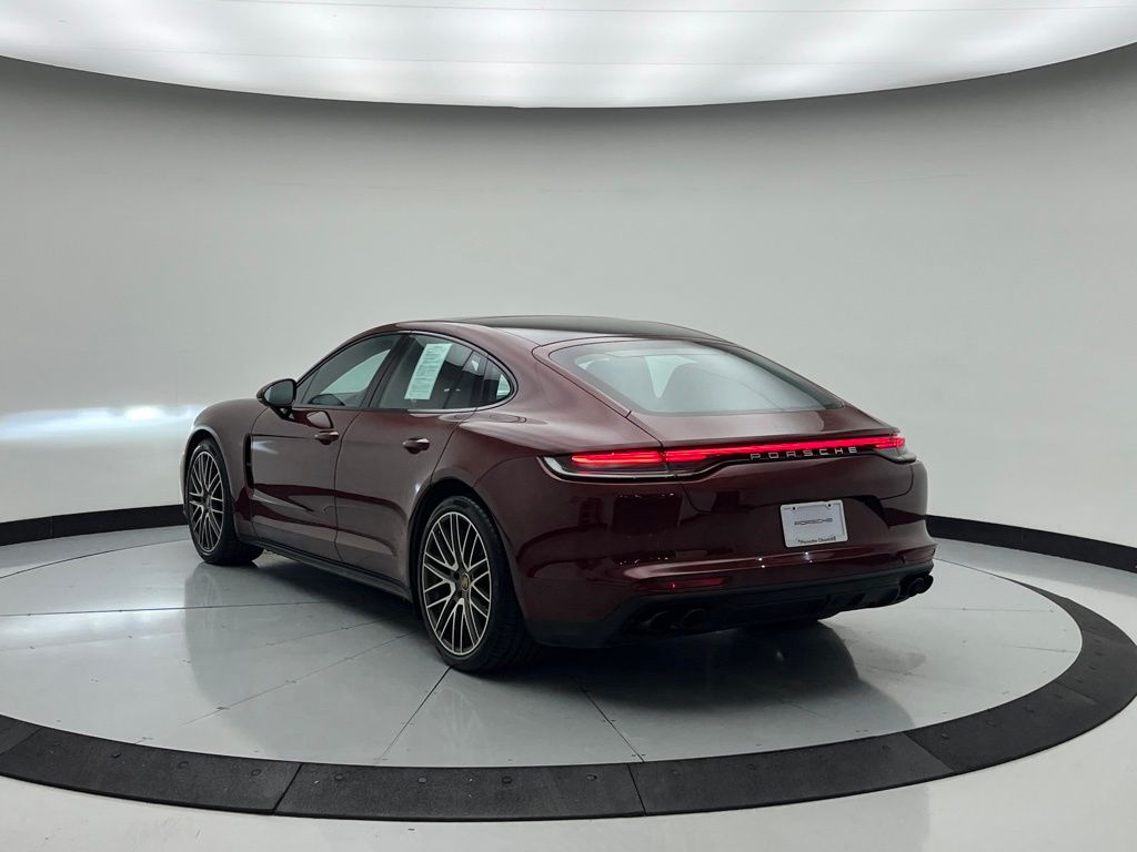 Thumbnail: 2023 Porsche Panamera - 3