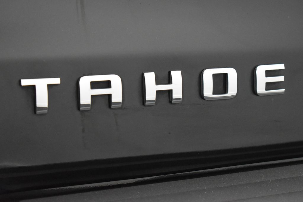 Thumbnail: 2018 Chevrolet Tahoe - 9