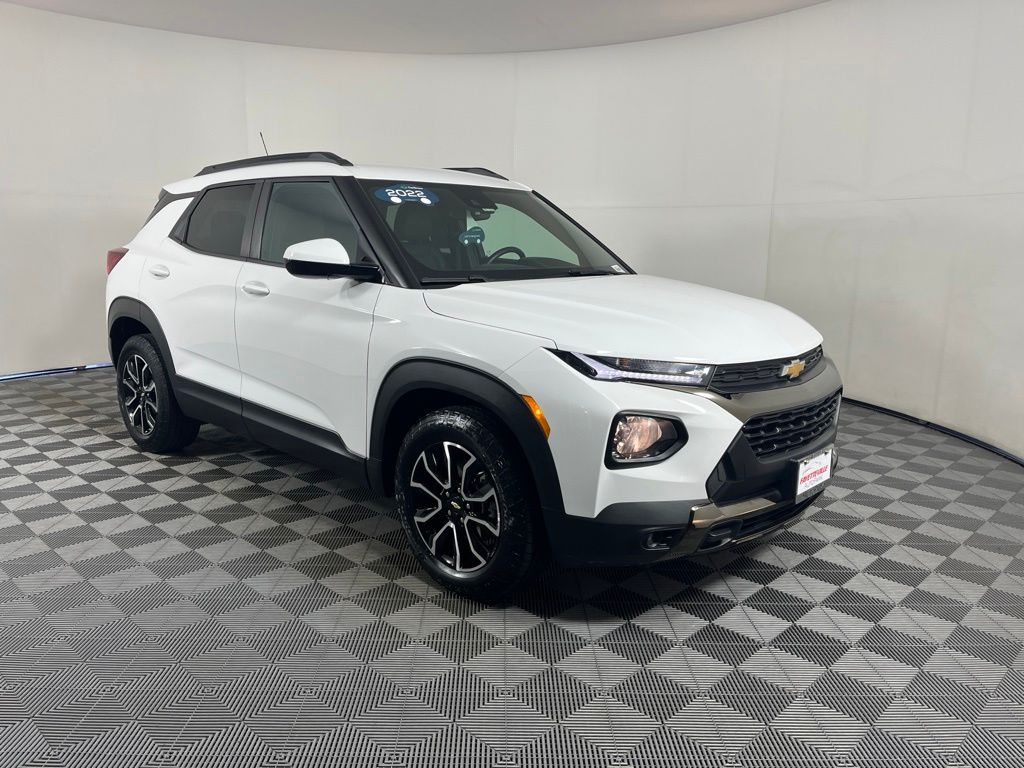 Thumbnail: 2022 Chevrolet TrailBlazer - 13