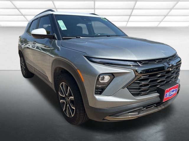 Sterling Gray Metallic 2025 Chevrolet Trailblazer ACTIV AWD SUV / Crossover Four-Wheel Drive 9-Speed Automatic
