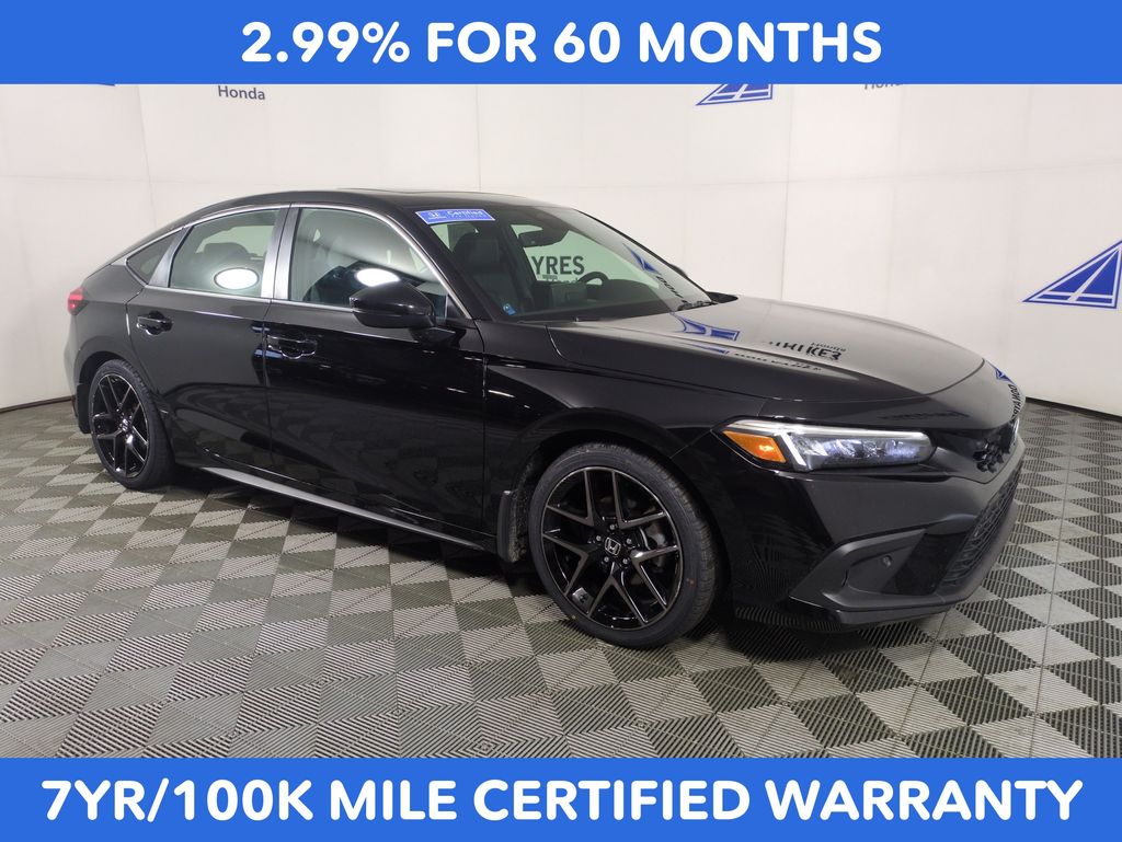 View vehicle photo 7