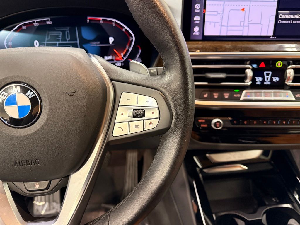 Thumbnail: 2022 BMW X3 - 14