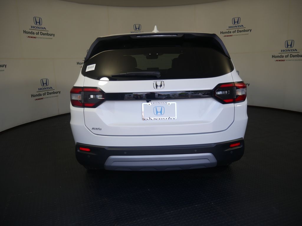 Thumbnail: 2023 Honda Pilot - 9