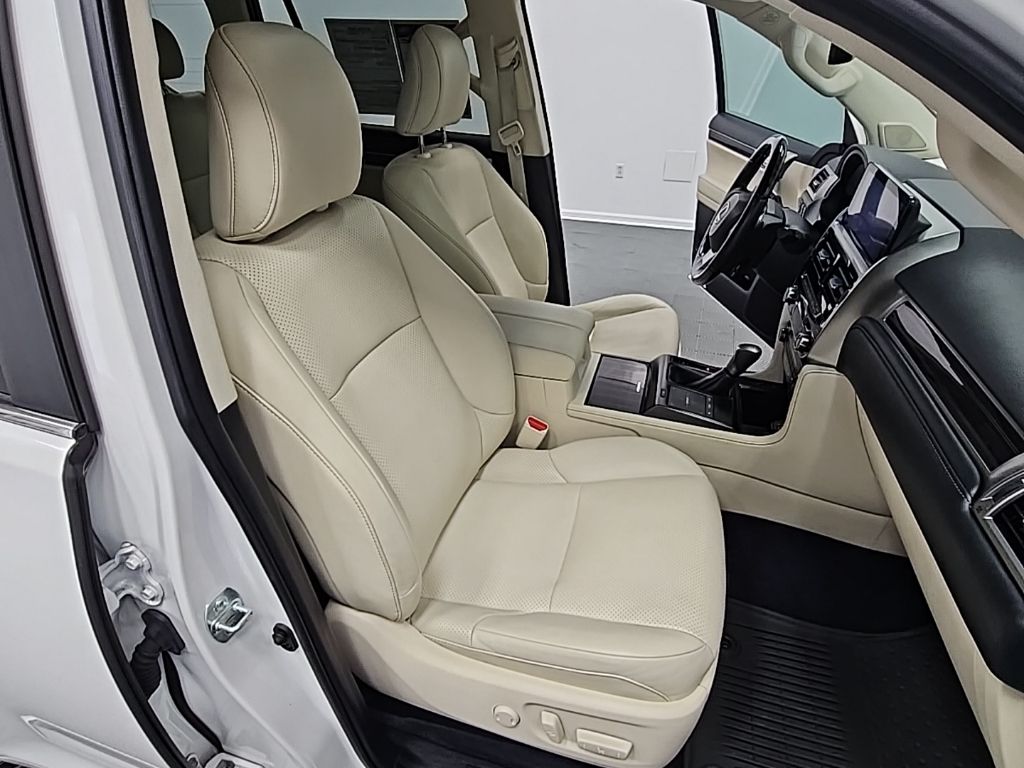 2022 Lexus GX GX photo