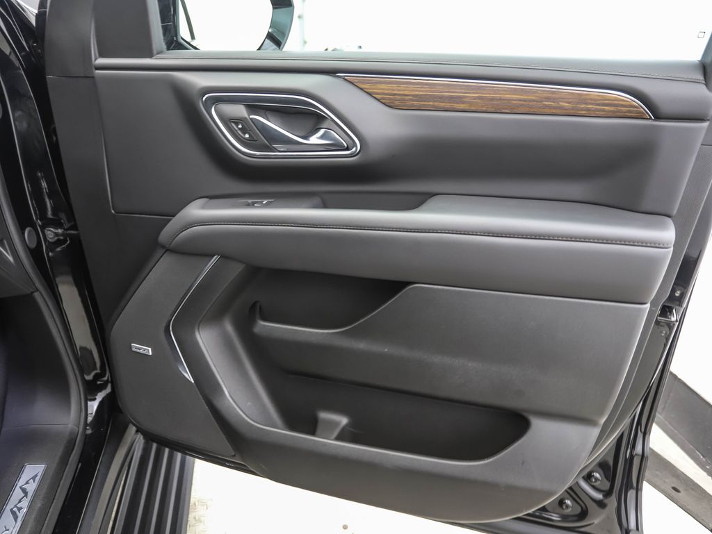 Thumbnail: 2024 Chevrolet Tahoe - 30