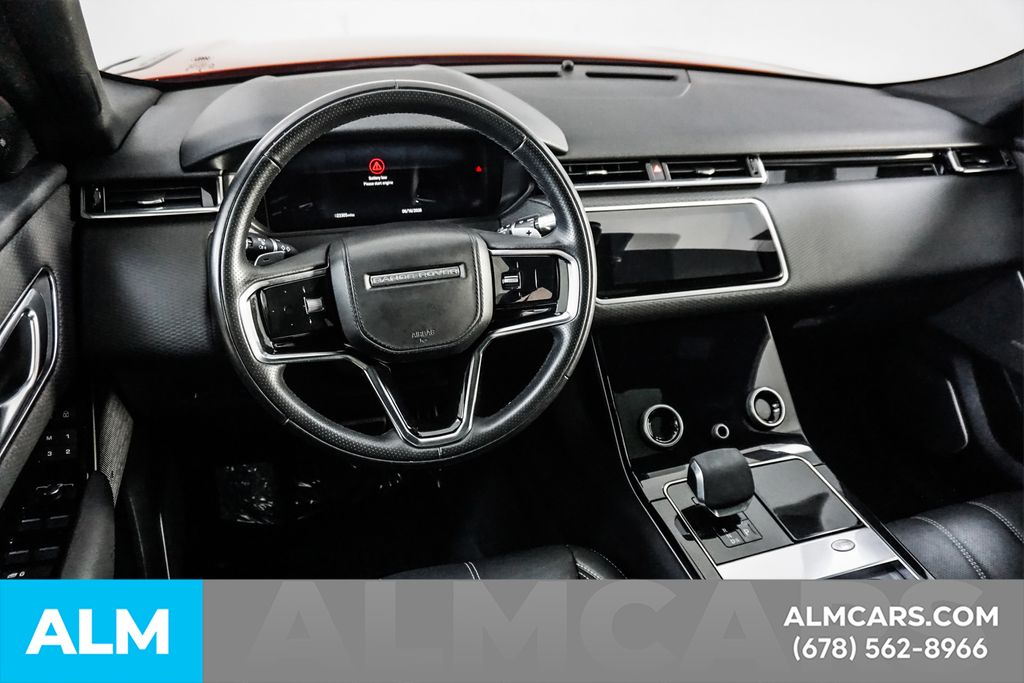 Used 2022 Red Land Rover P250 R-Dynamic S image 25