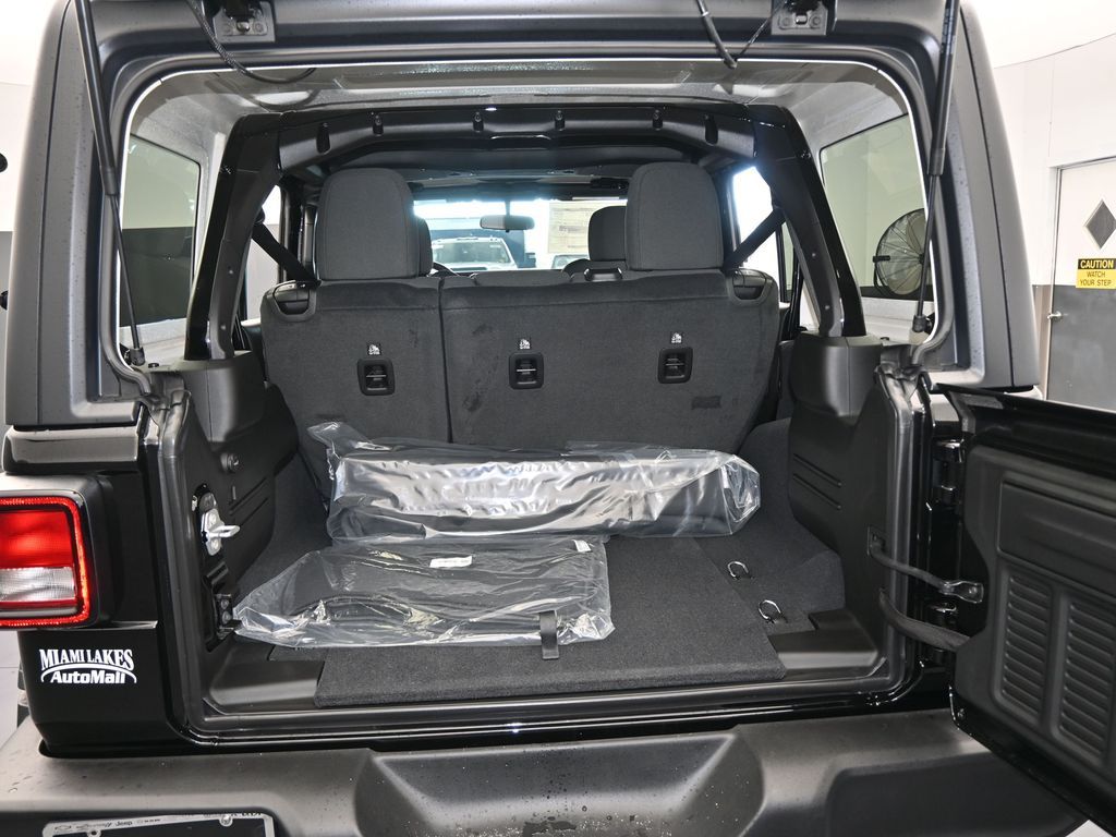 New 2026 Black Clearcoat Jeep Sport image 30