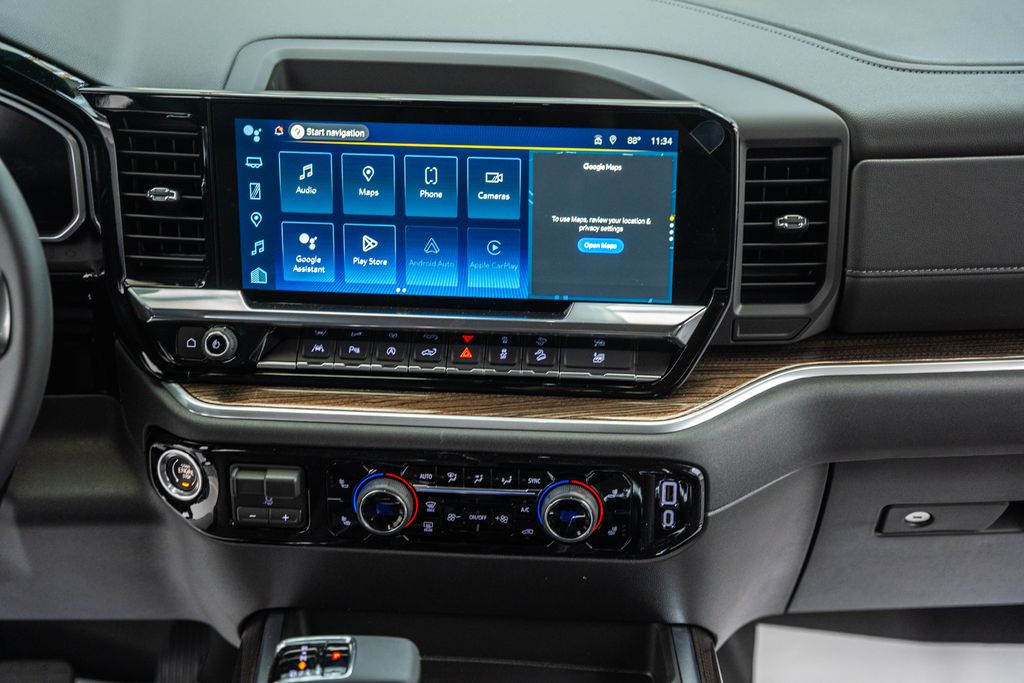 ChevroletSilverado 150024