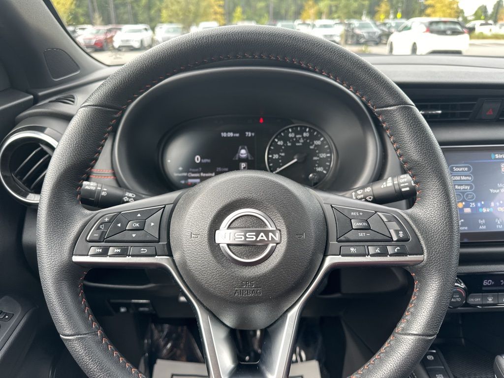 2023 Nissan Kicks SR 34