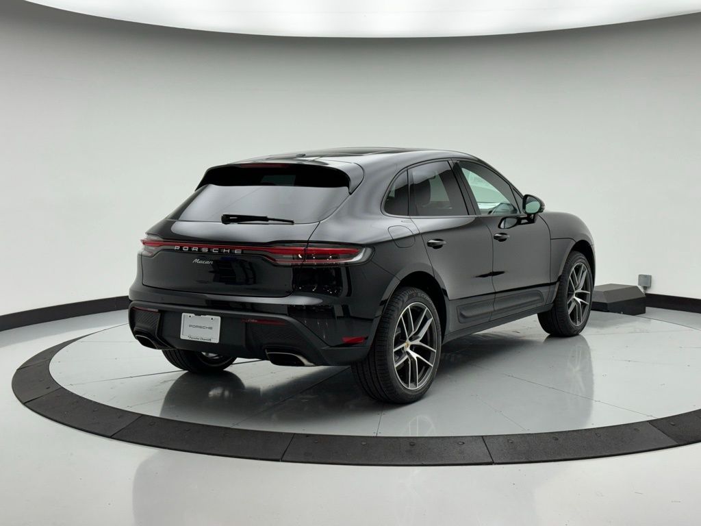 2024 Porsche Macan  5