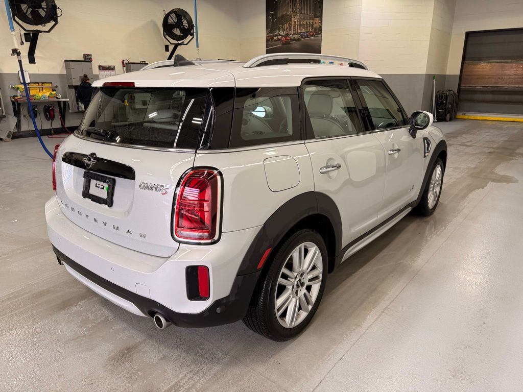 Thumbnail: 2023 MINI Cooper Countryman - 6