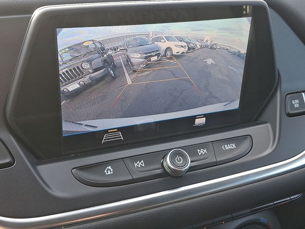 Thumbnail: 2019 Chevrolet Blazer - 18