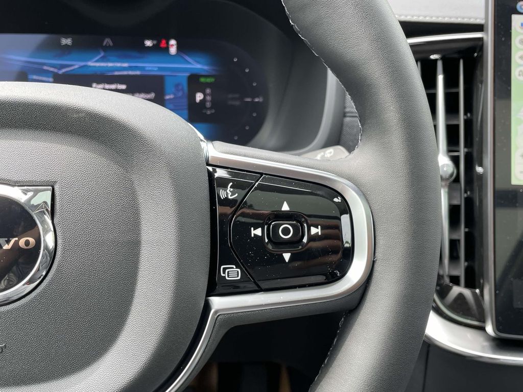 New 2026 Black Volvo T8 Ultra image 39
