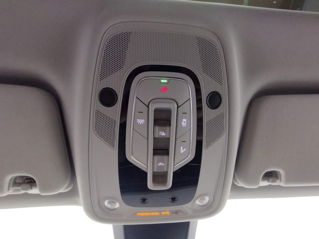 2024 Audi Q7 55 Premium Plus