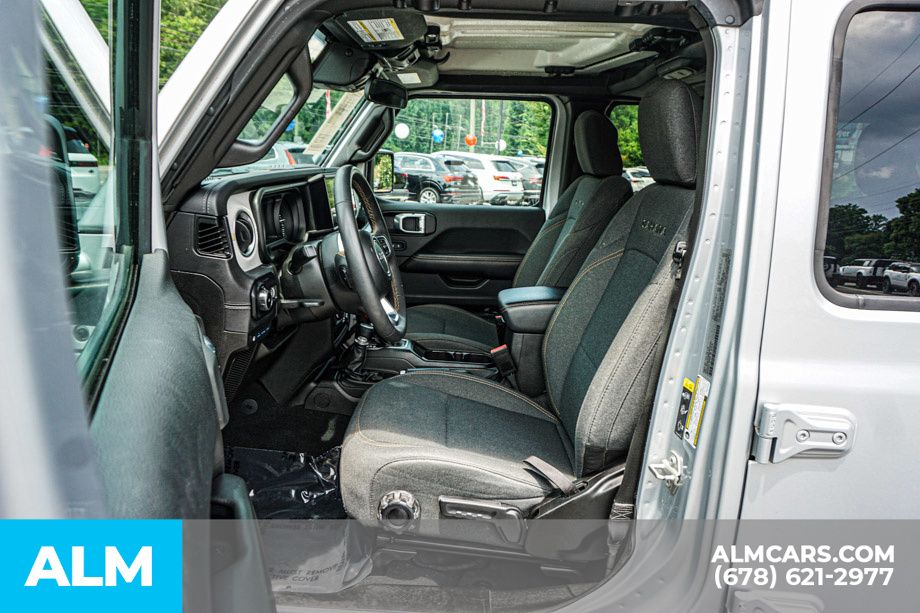 Used 2024 Silver Jeep Sahara 4xe image 19