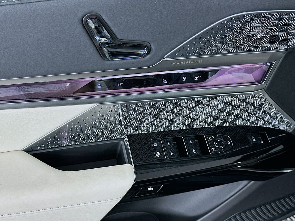 Thumbnail: 2026 BMW 7 Series - 20