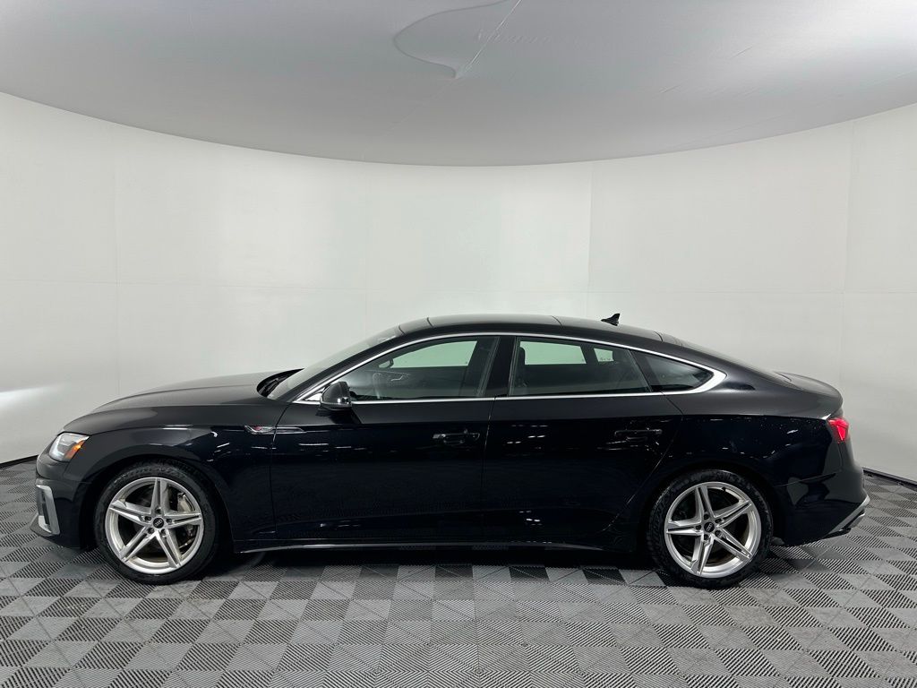 Thumbnail: 2022 Audi A5 - 8