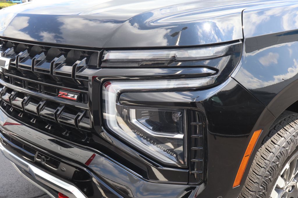 Thumbnail: 2025 Chevrolet Tahoe - 2