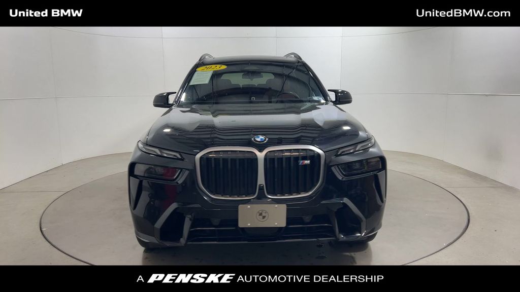 2023 BMW X7 M60i 3