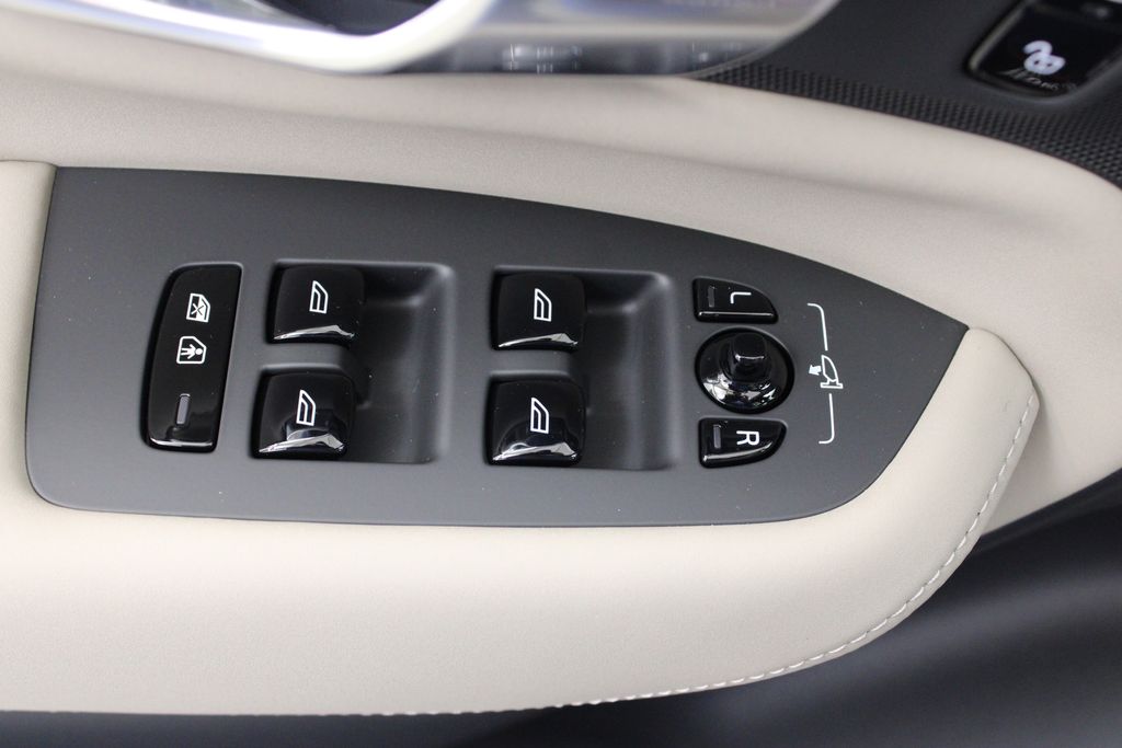 new 2026 Volvo XC90 car