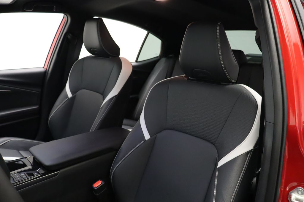 Thumbnail: 2025 Toyota Camry - 13